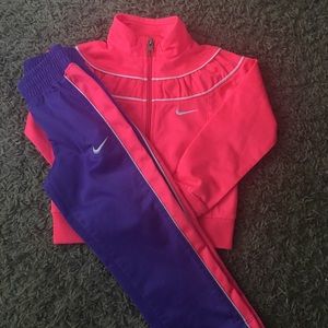 Nike girl Outfit size 3t